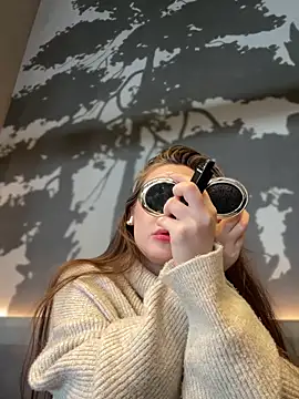 Snapshot of Holly_Molii chatting on 25, 1, 2025 Holly Molii online show from 25, 1, 2025