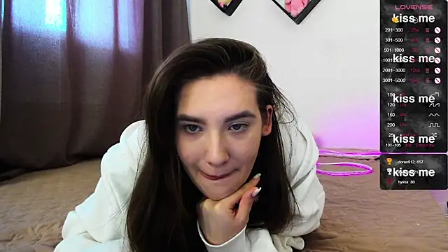 Snapshot of Holly_Molii chatting on 9, 2, 2025 Holly Molii online show from 9, 2, 2025