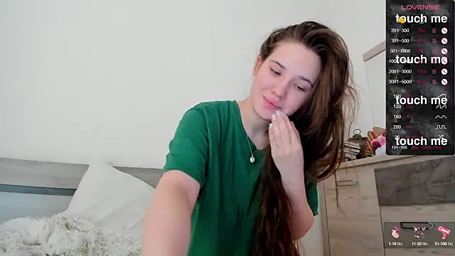 Snapshot of Holly_Molii chatting on 22, 2, 2025 Holly Molii online show from 22, 2, 2025