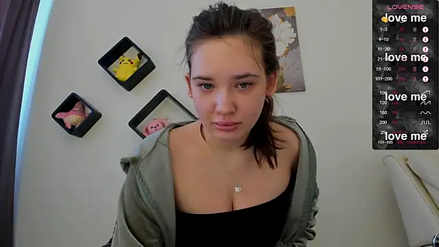 Snapshot of Holly_Molii chatting on 24, 2, 2025 Holly Molii online show from 24, 2, 2025