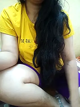 Snapshot of yourtamilcouple chatting on 28, 11, 2025 yourtamilcouple online show from 28, 11, 2025