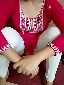 yourtamilcouple online show from 4, 4, 2026