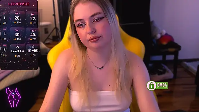 Snapshot of EvaAndLilith chatting on 23, 11, 2025 EvaAndLilith online show from 23, 11, 2025