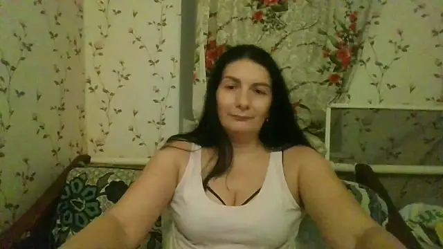 Snapshot of Zefirka_Axe chatting on 28, 10, 2025 Zefirka Axe online show from 28, 10, 2025