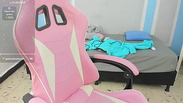 Snapshot of im_angels77 chatting on 11, 1, 2025 im angels77 online show from 11, 1, 2025