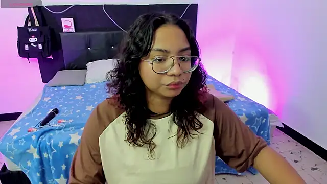 Snapshot of im_angels77 chatting on 20, 2, 2025 im angels77 online show from 20, 2, 2025