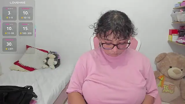 Snapshot of im_angels77 chatting on 9, 10, 2025 im angels77 online show from 9, 10, 2025