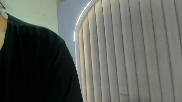 JaylaScott   online show from 1, 2, 2025