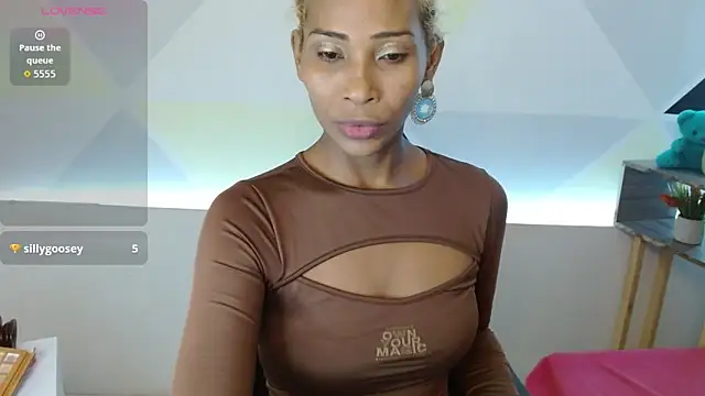 Snapshot of NatashaDormat chatting on 22, 9, 2025 NatashaDormat online show from 22, 9, 2025