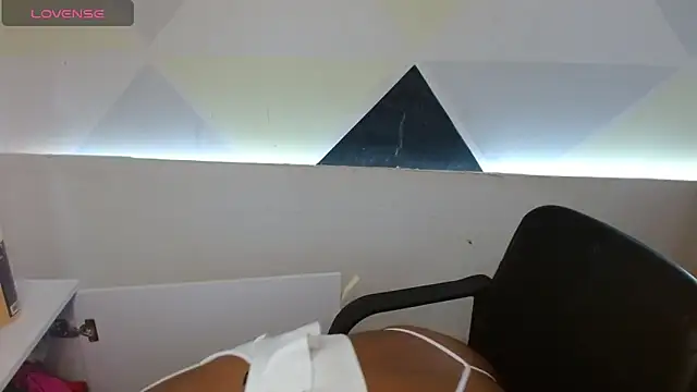 Snapshot of NatashaDormat chatting on 20, 11, 2025 NatashaDormat online show from 20, 11, 2025