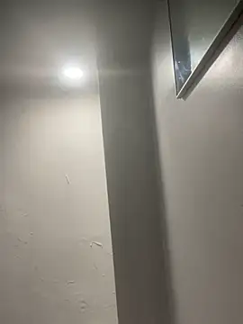 Snapshot of Curveysinaa chatting on 5, 3, 2025 Curveysinaa online show from 5, 3, 2025