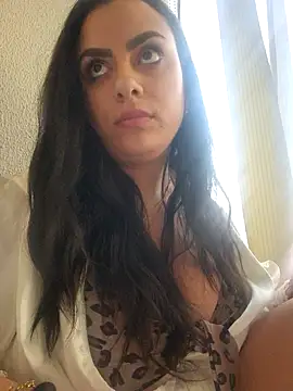ElyzaIbarra online show from 12, 2, 2025
