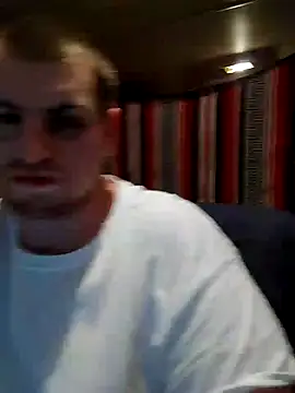 Snapshot of sexaddict_2424 chatting on 27, 2, 2025 sexaddict 2424 online show from 27, 2, 2025