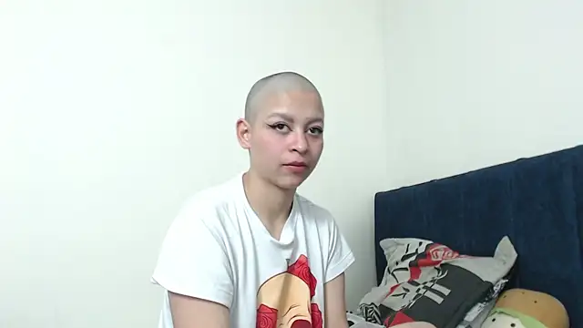 Bitsy Messy online show from 17, 12, 2024