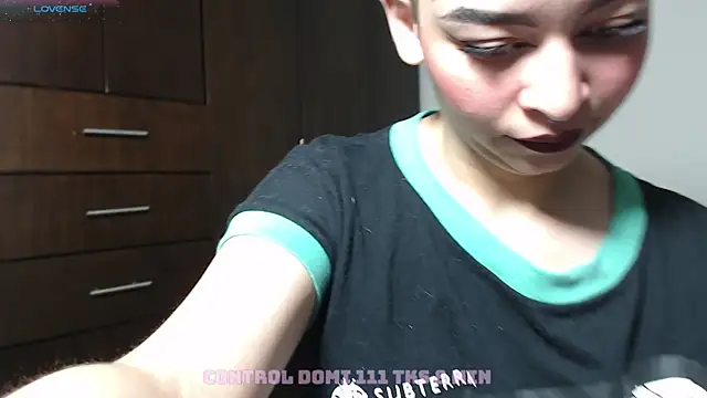 Bitsy Messy online show from 28, 12, 2024