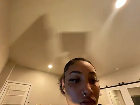 Snapshot of GoddessNih chatting on 8, 1, 2025 GoddessNih online show from 8, 1, 2025