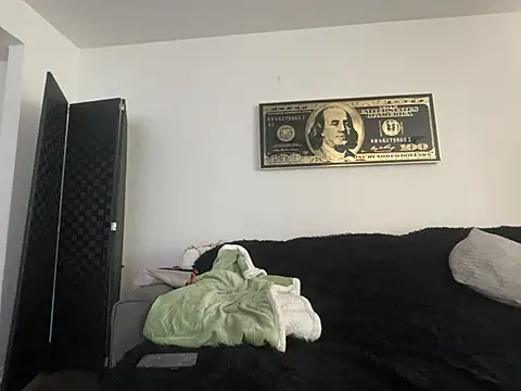 Snapshot of GoddessNih chatting on 4, 3, 2025 GoddessNih online show from 4, 3, 2025