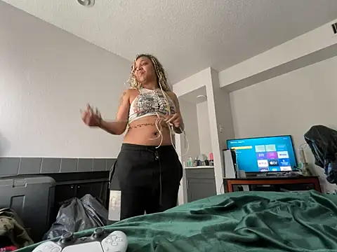 Snapshot of GoddessNih chatting on 19, 3, 2025 GoddessNih online show from 19, 3, 2025