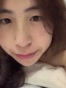 Snapshot of Aimeil chatting on 7, 12, 2024 Aimeil online show from 7, 12, 2024