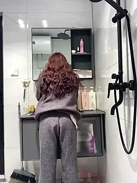 Snapshot of Aimeil chatting on 17, 1, 2025 Aimeil online show from 17, 1, 2025