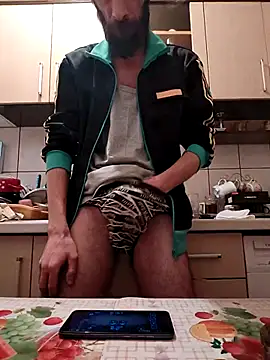 Snapshot of vulpe8400 chatting on 3, 3, 2025 vulpe8400 online show from 3, 3, 2025