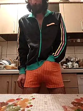 Snapshot of vulpe8400 chatting on 12, 10, 2025 vulpe8400 online show from 12, 10, 2025