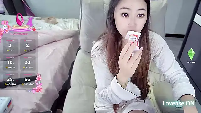 Snapshot of Feifei-cn chatting on 26, 10, 2025 Feifei-cn online show from 26, 10, 2025