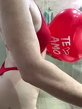 Liloo8923 online show from 14, 2, 2026