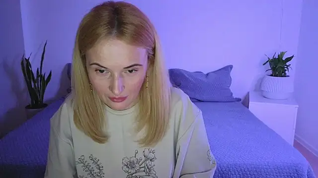 Snapshot of AlisssaRose chatting on 21, 3, 2025 AlisssaRose online show from 21, 3, 2025