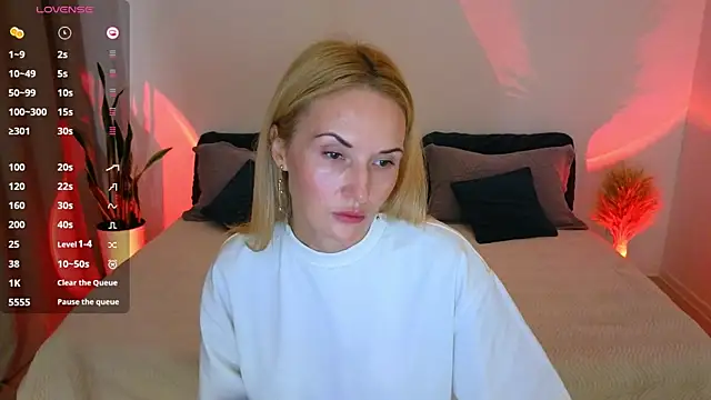 Snapshot of AlisssaRose chatting on 15, 10, 2025 AlisssaRose online show from 15, 10, 2025