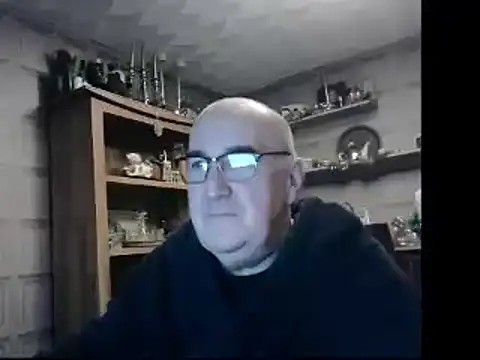 Snapshot of Adamdaddybear chatting on 20, 12, 2024 Adamdaddybear online show from 20, 12, 2024