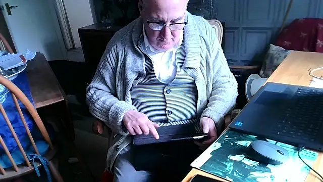 Snapshot of Adamdaddybear chatting on 13, 3, 2025 Adamdaddybear online show from 13, 3, 2025