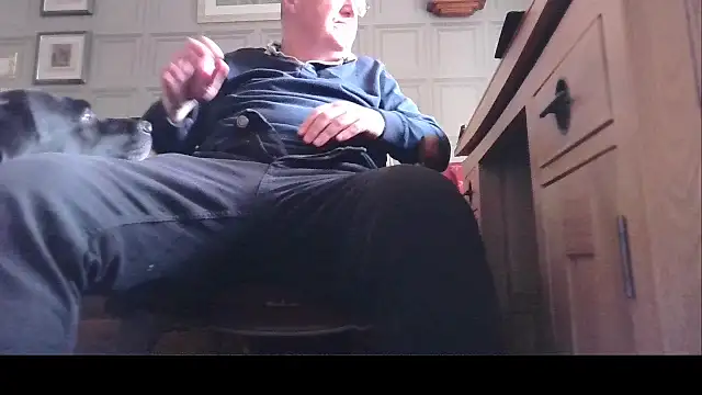 Snapshot of Adamdaddybear chatting on 21, 3, 2025 Adamdaddybear online show from 21, 3, 2025