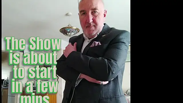 Adamdaddybear online show from 2, 3, 2026