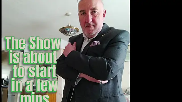 Adamdaddybear online show from 11, 7, 2026