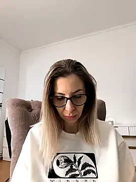 SukyGirl online show from 25, 1, 2025