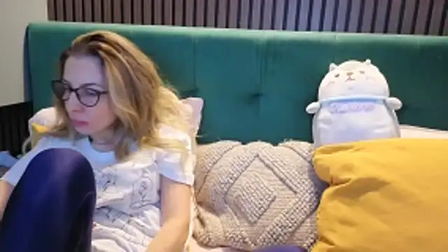 SukyGirl online show from 4, 4, 2026