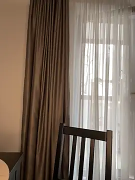 Snapshot of AylaRed chatting on 5, 2, 2025 AylaRed online show from 5, 2, 2025