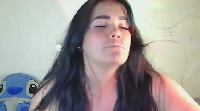 Snapshot of blue_angel33 chatting on 2, 2, 2025 blue angel33 online show from 2, 2, 2025