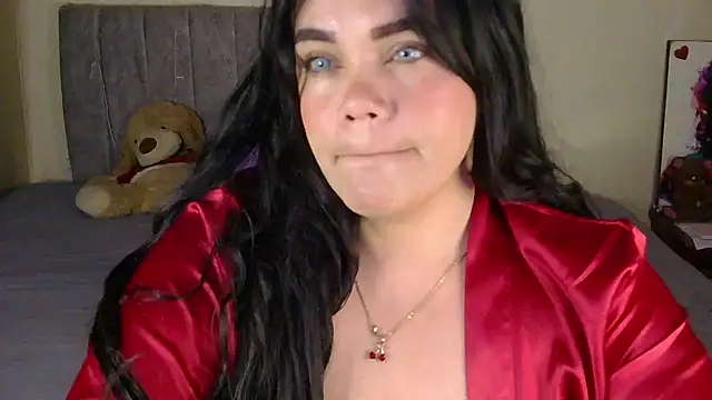Snapshot of blue_angel33 chatting on 7, 10, 2025 blue angel33 online show from 7, 10, 2025