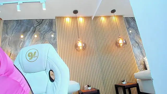 Snapshot of ella_harper chatting on 8, 2, 2025 ella harper online show from 8, 2, 2025