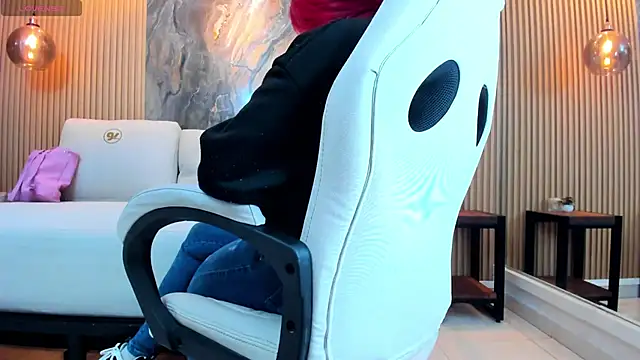 Snapshot of ella_harper chatting on 22, 11, 2025 ella harper online show from 22, 11, 2025