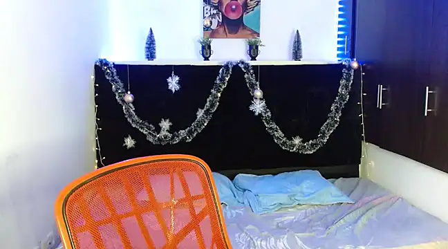 Miapeyton online show from 6, 12, 2024