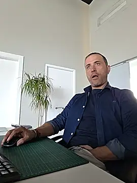 Lucas   81 online show from 9, 5, 2026