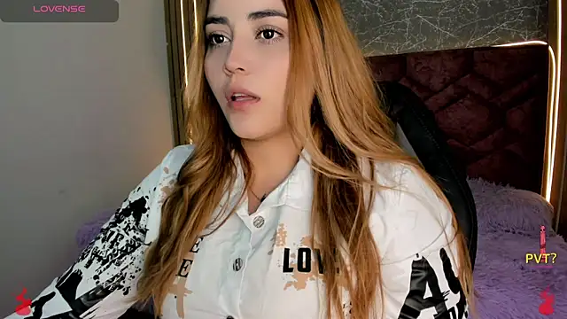 Snapshot of Lucia_star__ chatting on 19, 12, 2024 Lucia star online show from 19, 12, 2024