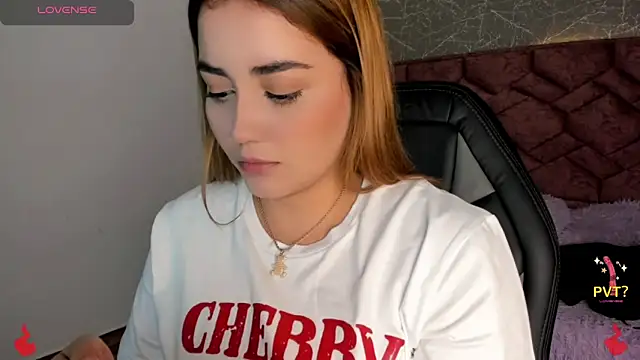 Snapshot of Lucia_star__ chatting on 27, 12, 2024 Lucia star online show from 27, 12, 2024