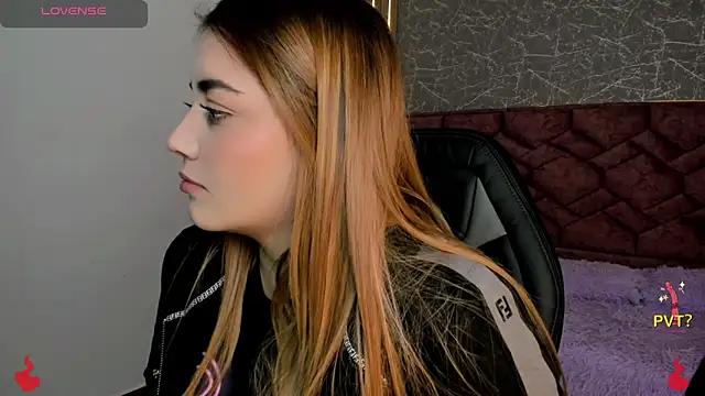 Snapshot of Lucia_star__ chatting on 13, 1, 2025 Lucia star online show from 13, 1, 2025