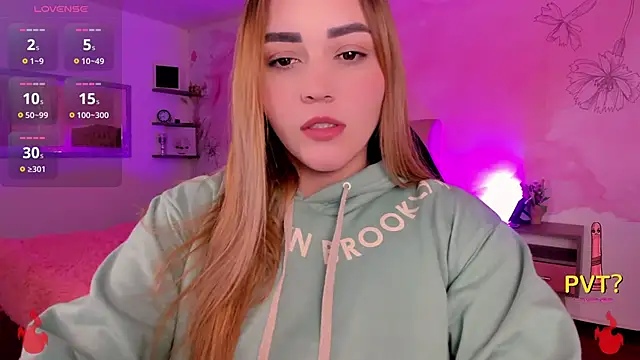 Snapshot of Lucia_star__ chatting on 14, 3, 2025 Lucia star online show from 14, 3, 2025