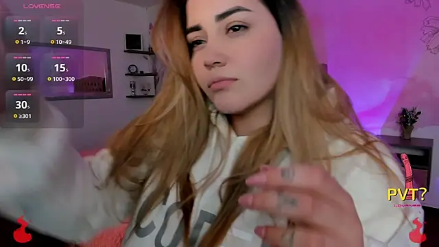 Snapshot of Lucia_star__ chatting on 18, 3, 2025 Lucia star online show from 18, 3, 2025