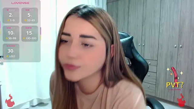 Snapshot of Lucia_star__ chatting on 14, 12, 2025 Lucia star online show from 14, 12, 2025